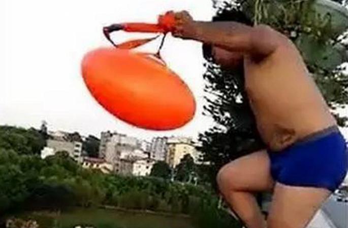 다이빙 선수 따라한 17세 장시 청년, 골절상