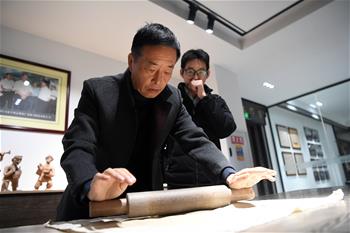 충칭 룽창 도자기 엑스포센터 개관…도자기 소장품 2000여점 선봬